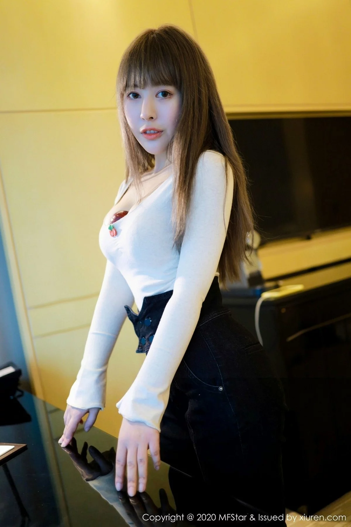 671681