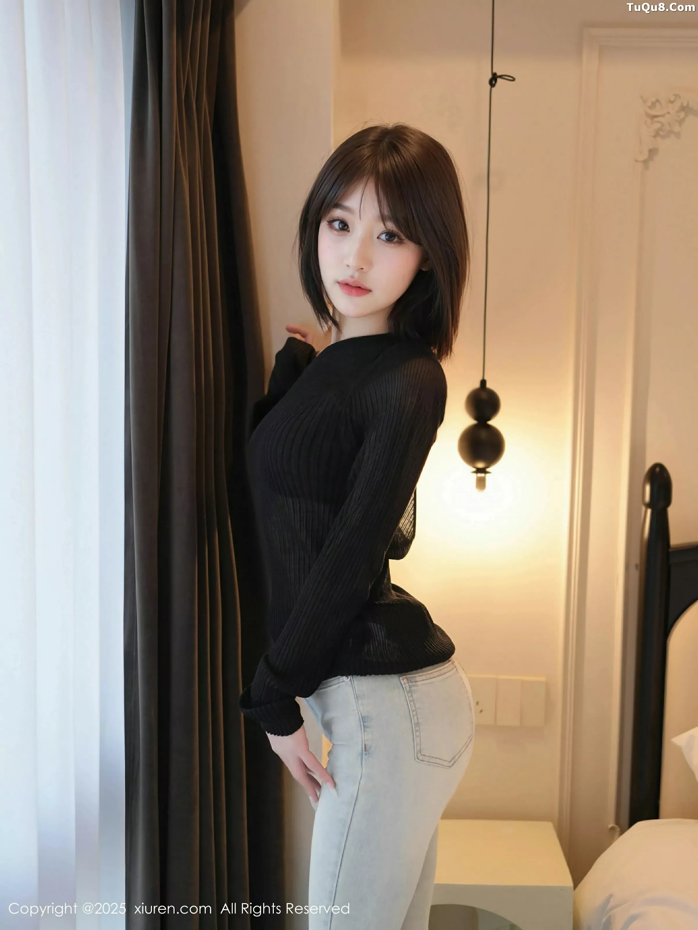 1302724