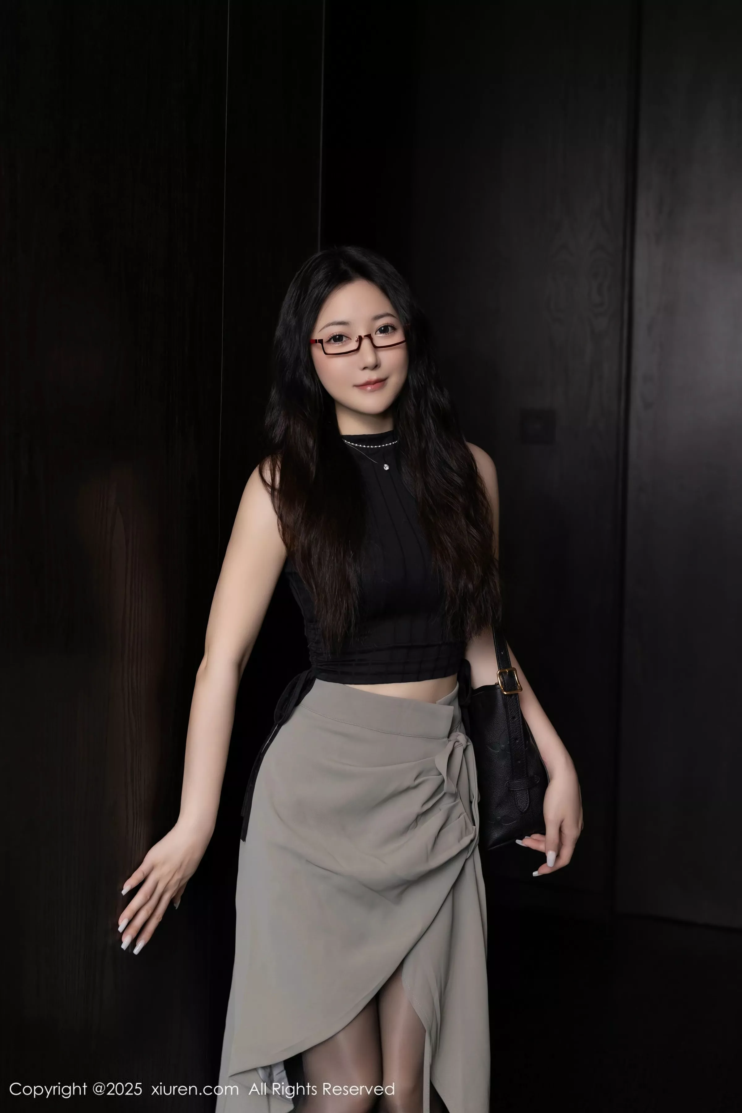 1309424