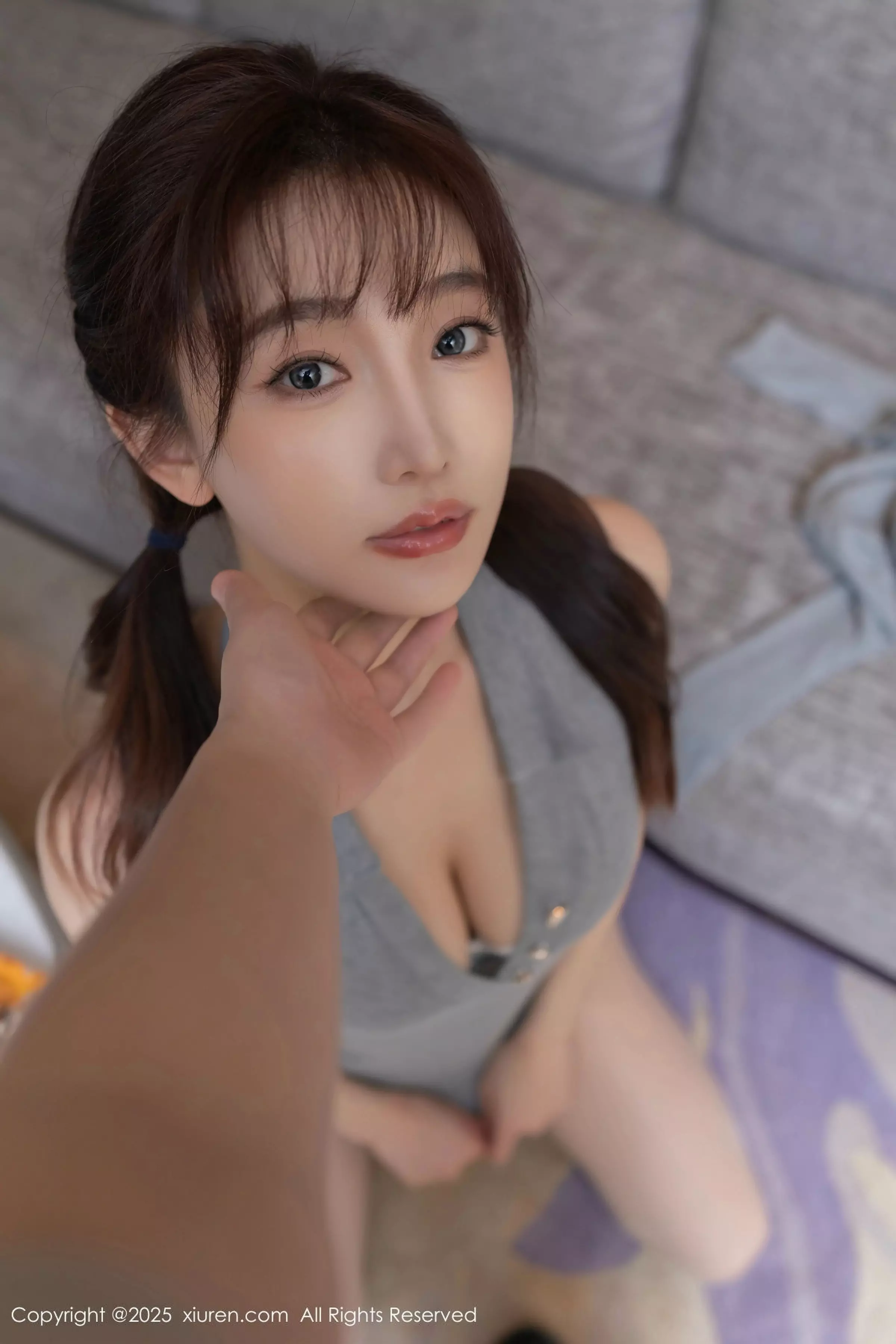 1322404