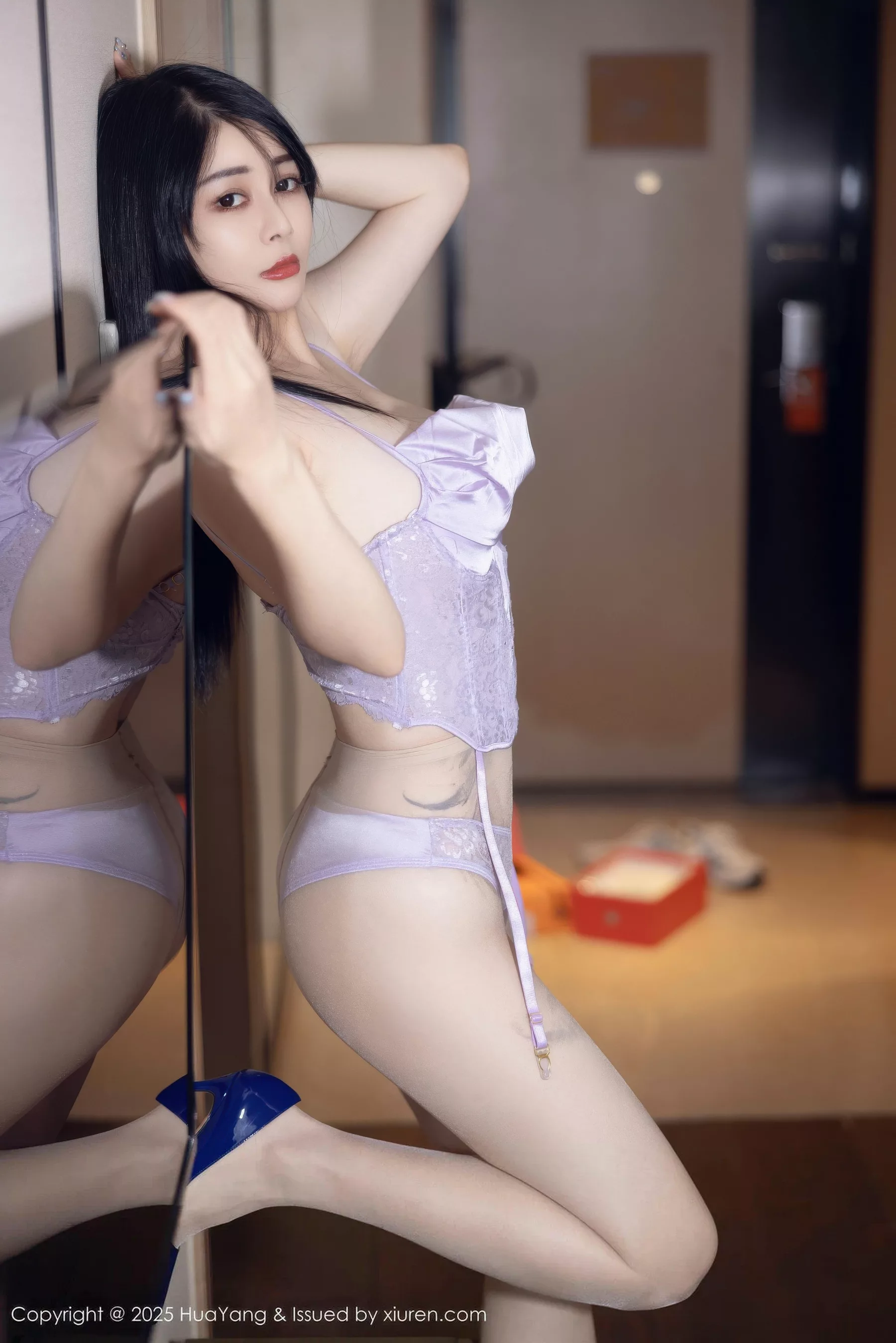 1860757