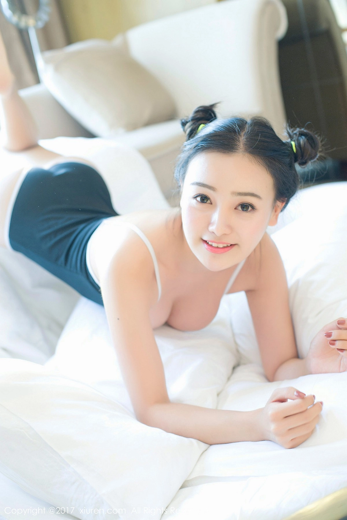 [XiuRen秀人网]No.684_嫩模芈琳娜居家蓝色低胸体操服秀美胸白色死库水性感写真62P