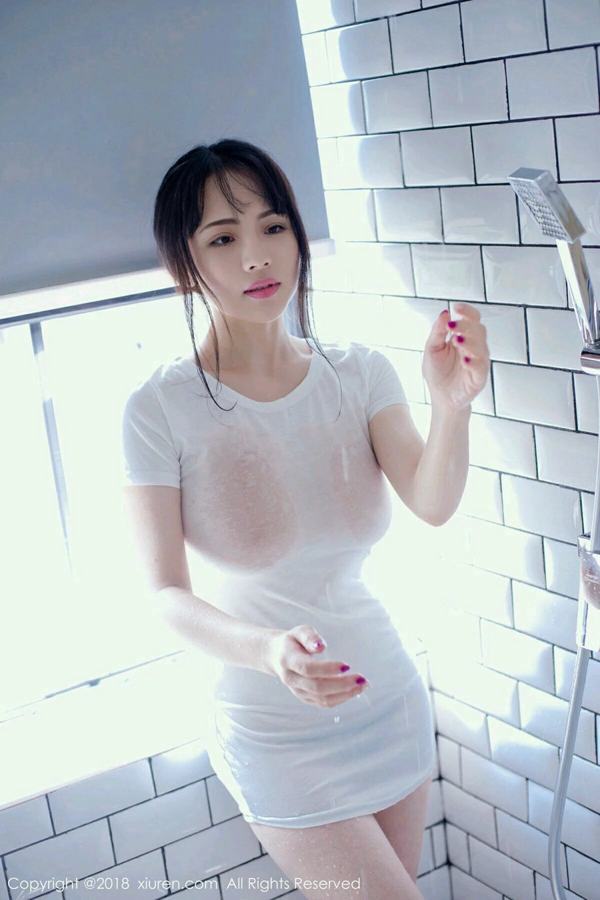 [XiuRen秀人网]No.1240_E胸嫩模瑞瑞ruirui连身裙湿身+蓝色比基尼完美诱惑写真56P