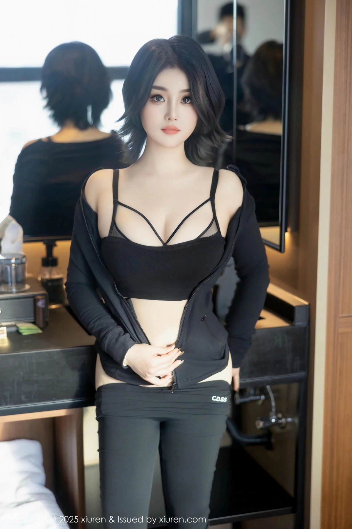 1351250