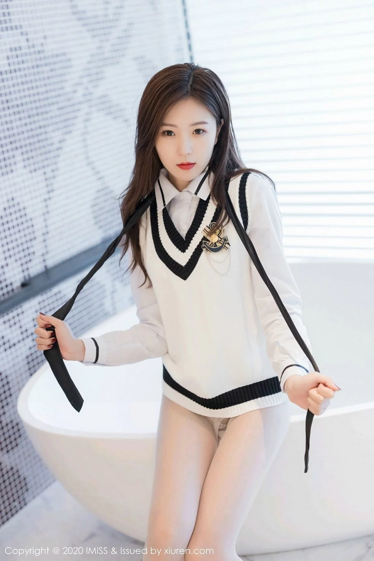 1401890