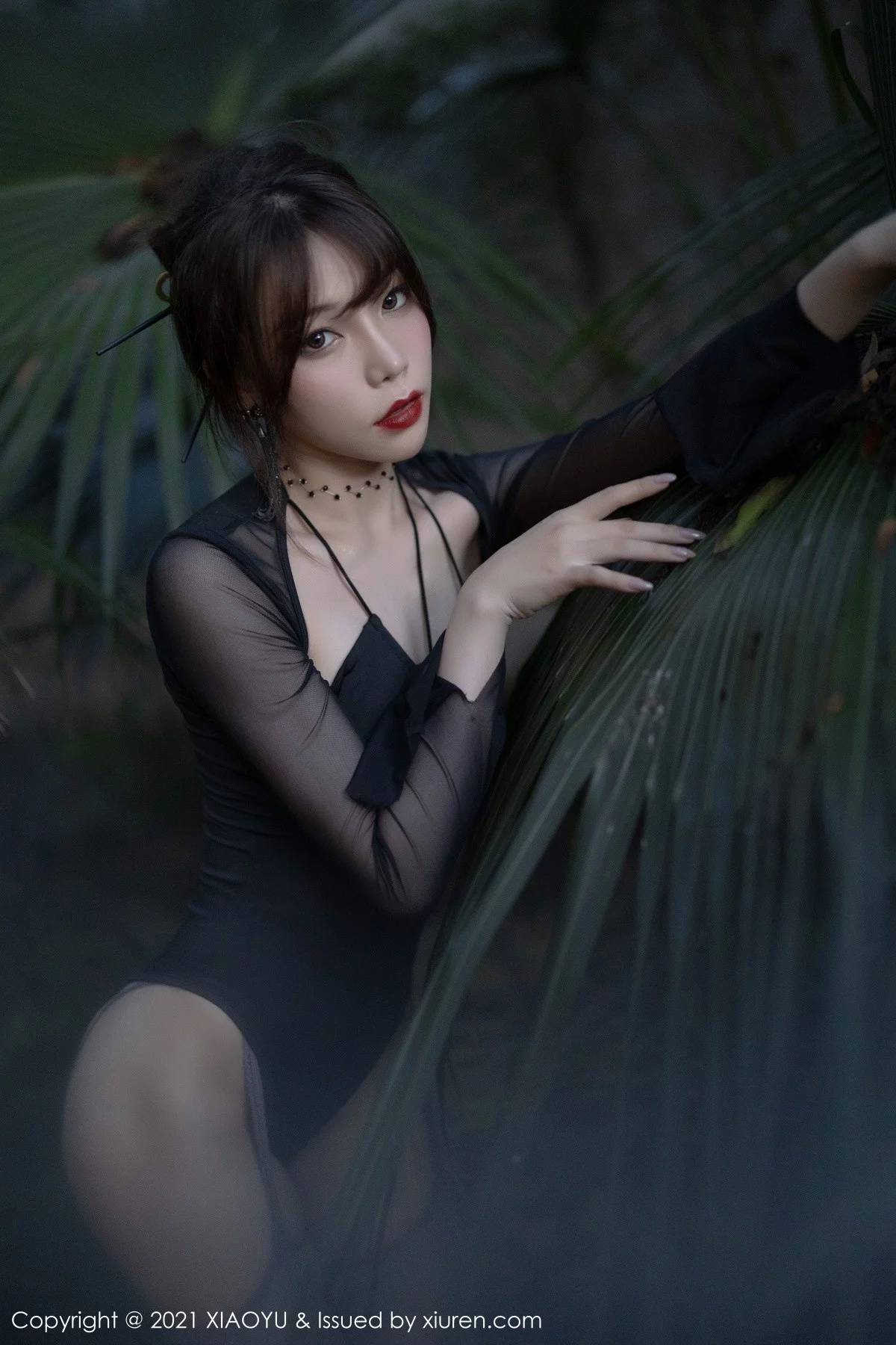 1705558