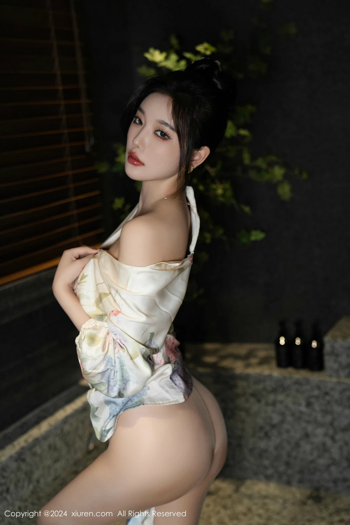 1370106