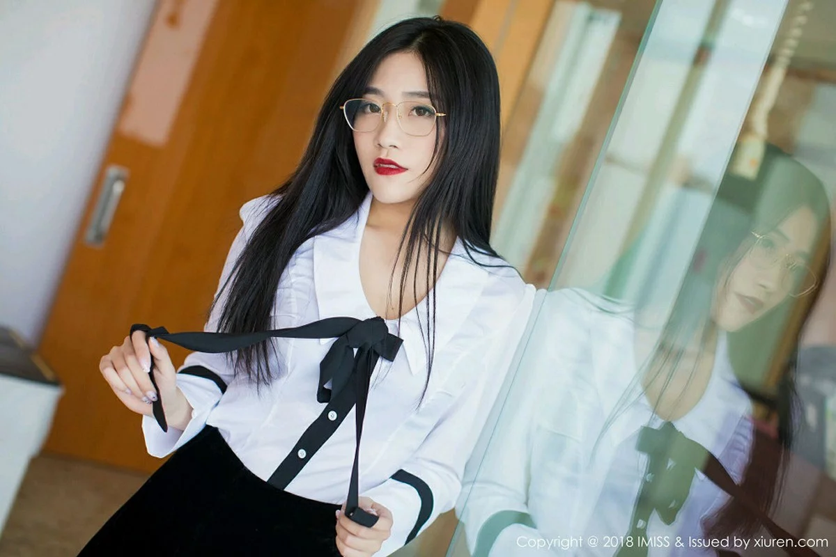 1409809