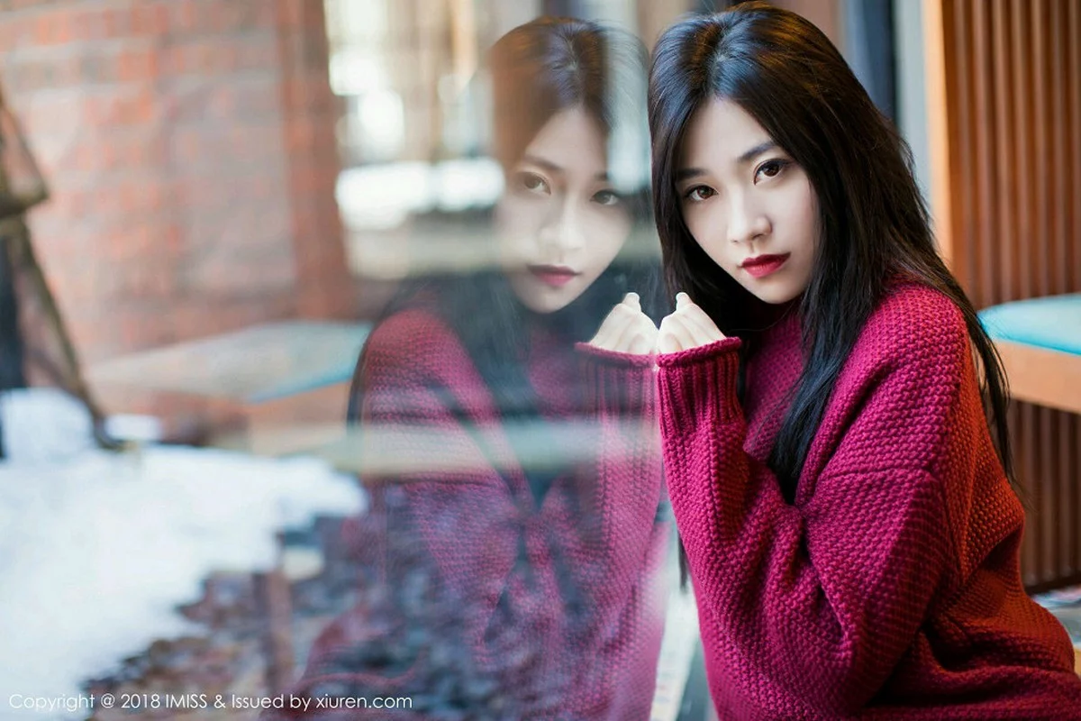 1410204