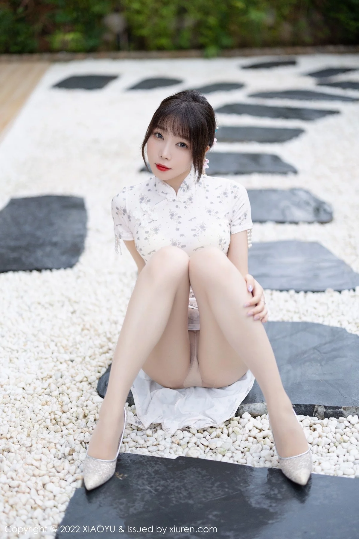 1660516