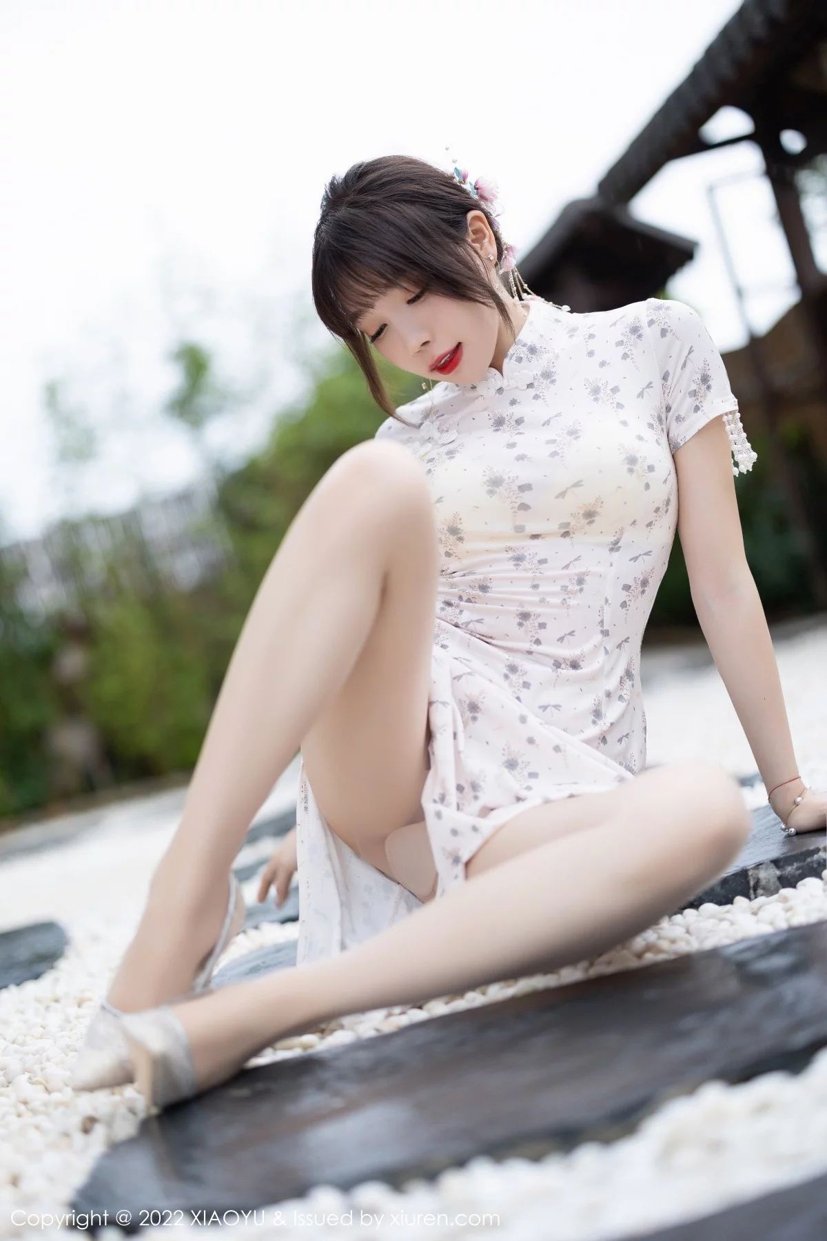 1660604