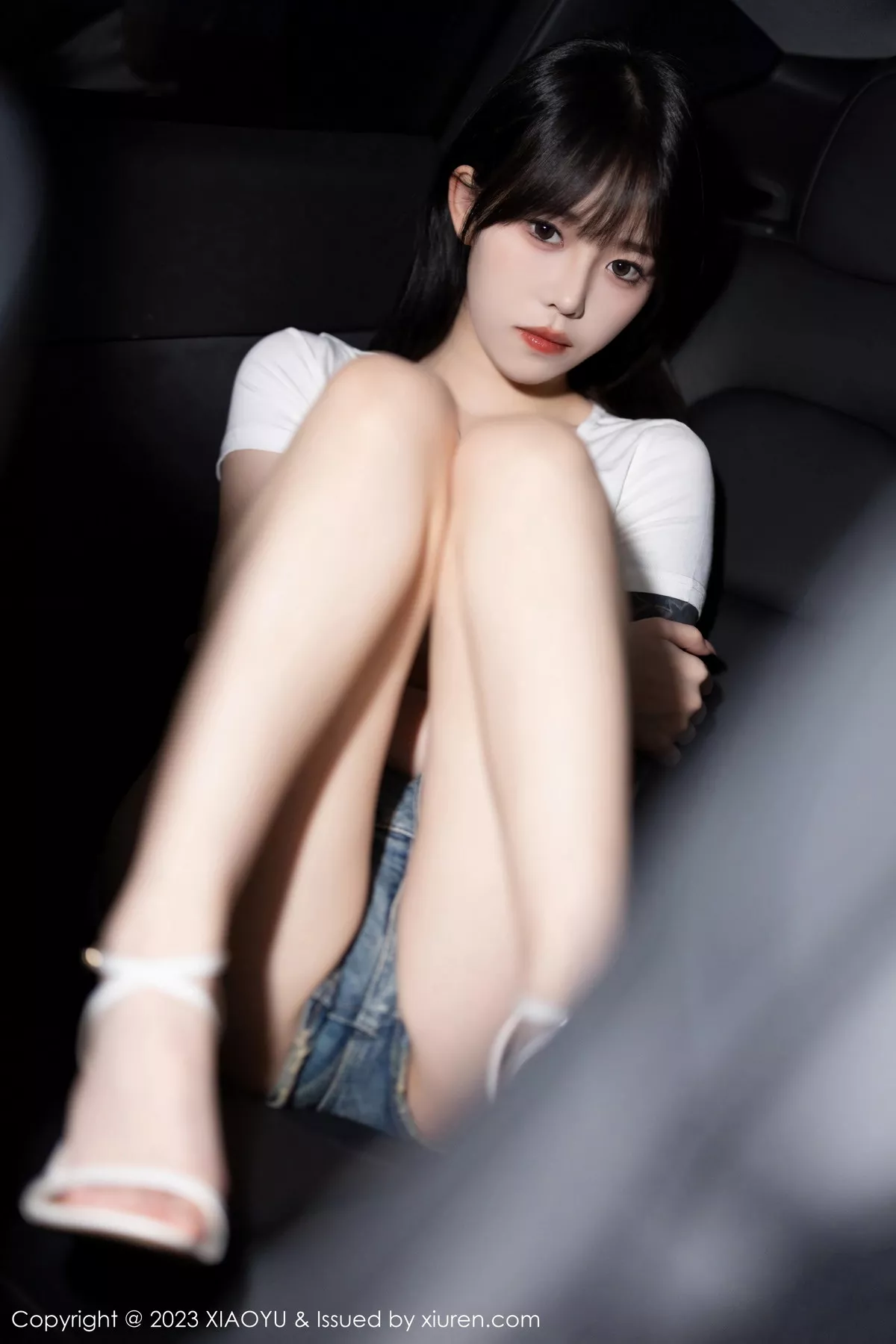 1612088