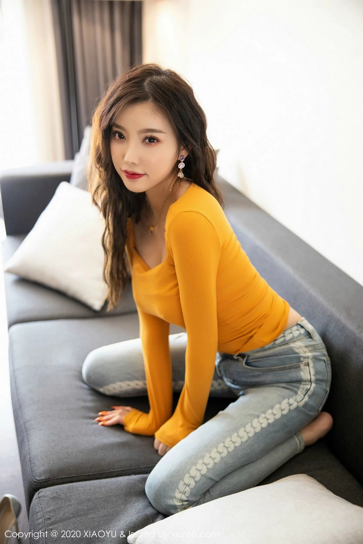 1750439