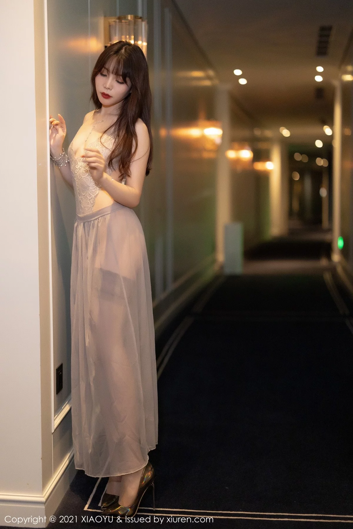 1711120