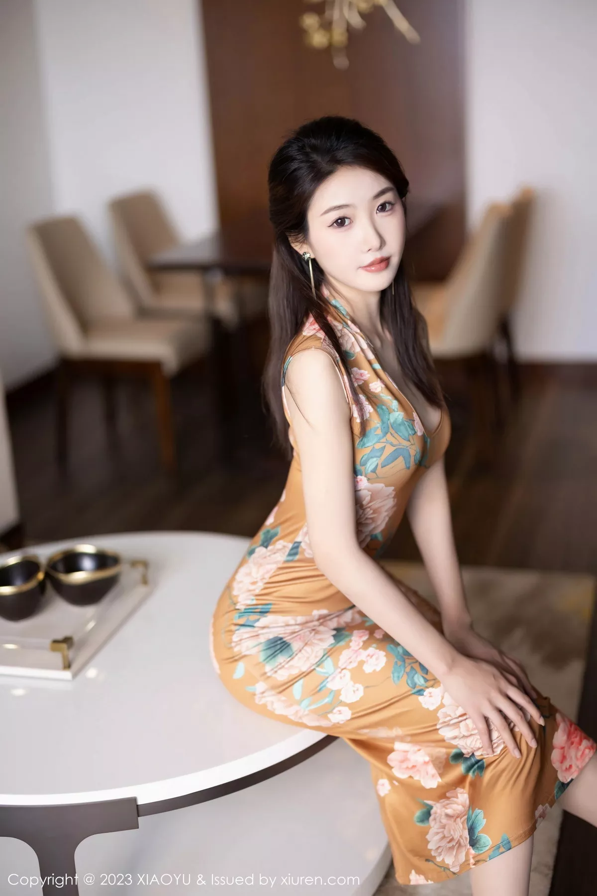 1607548