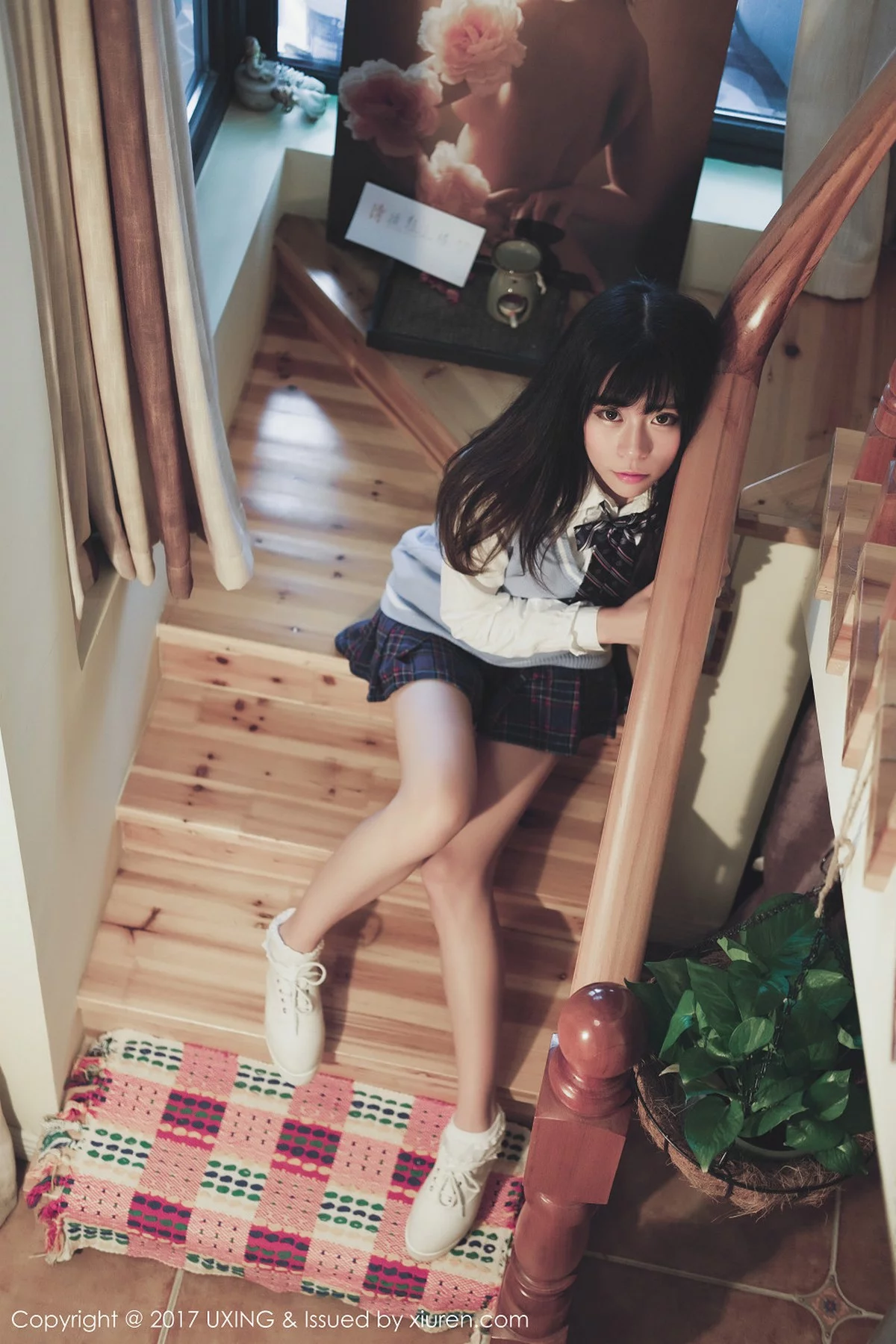 1805472