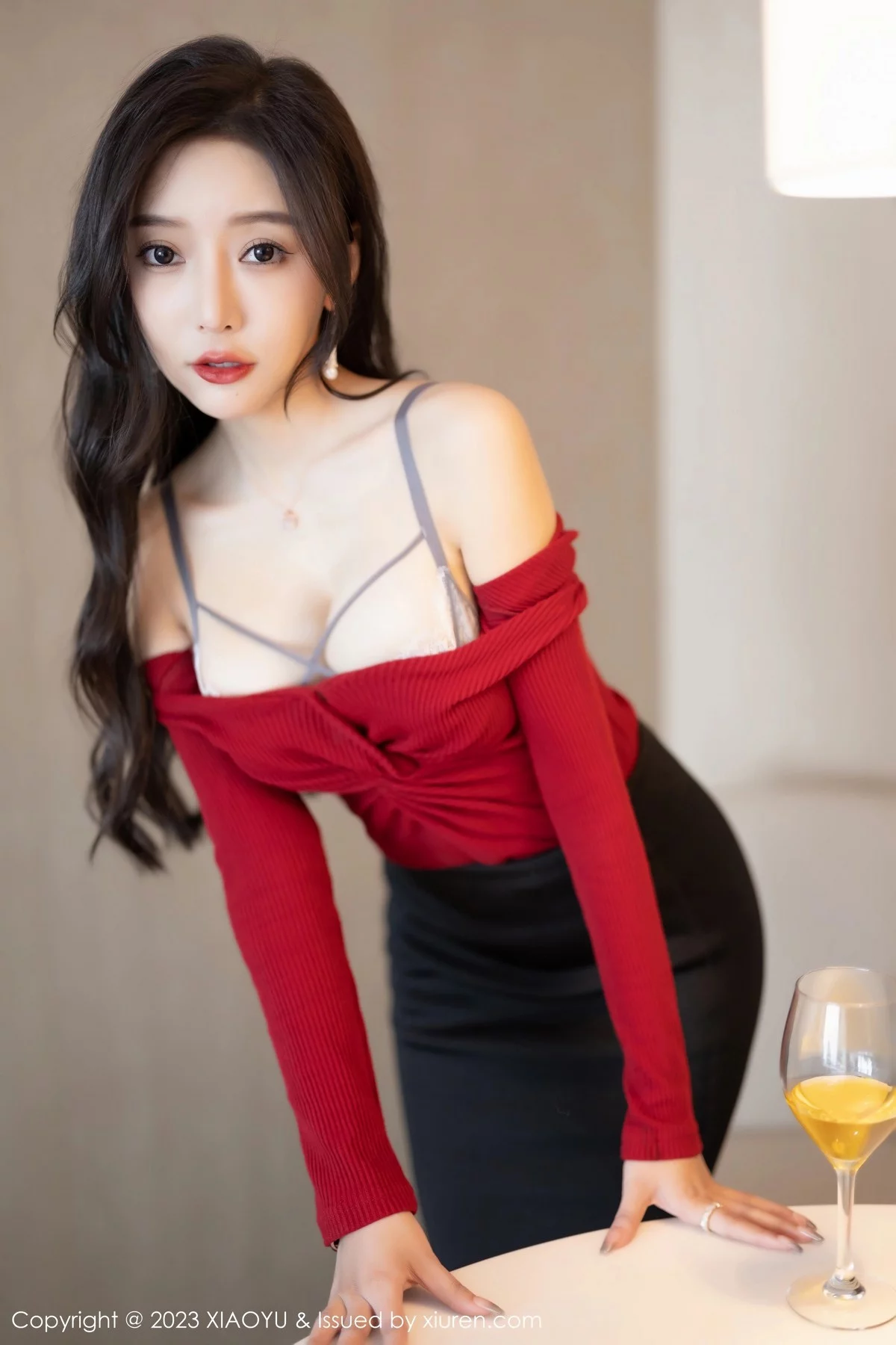 1635290