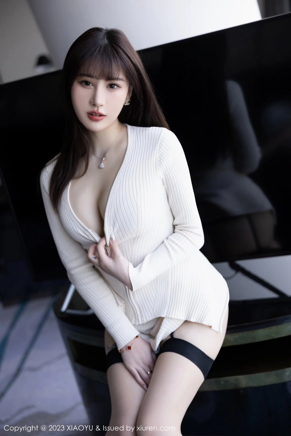1641059