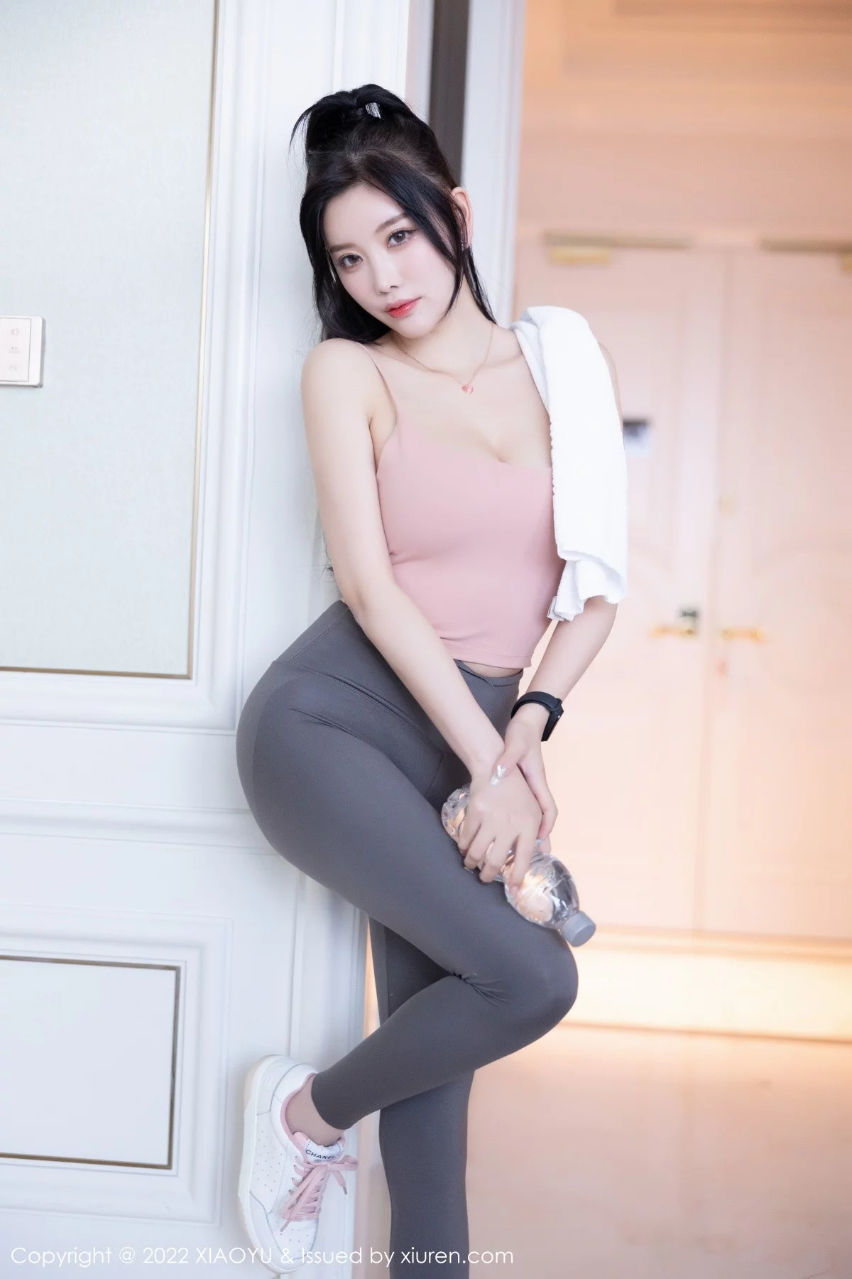 1653118