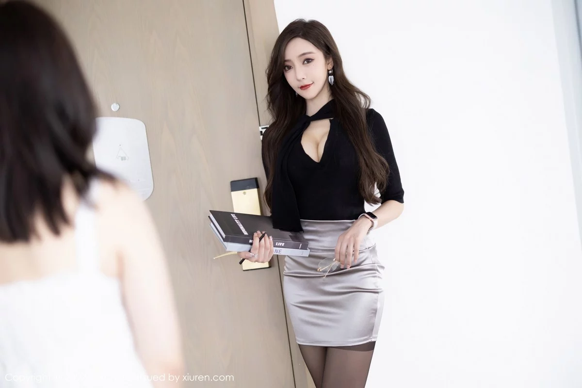 1660321