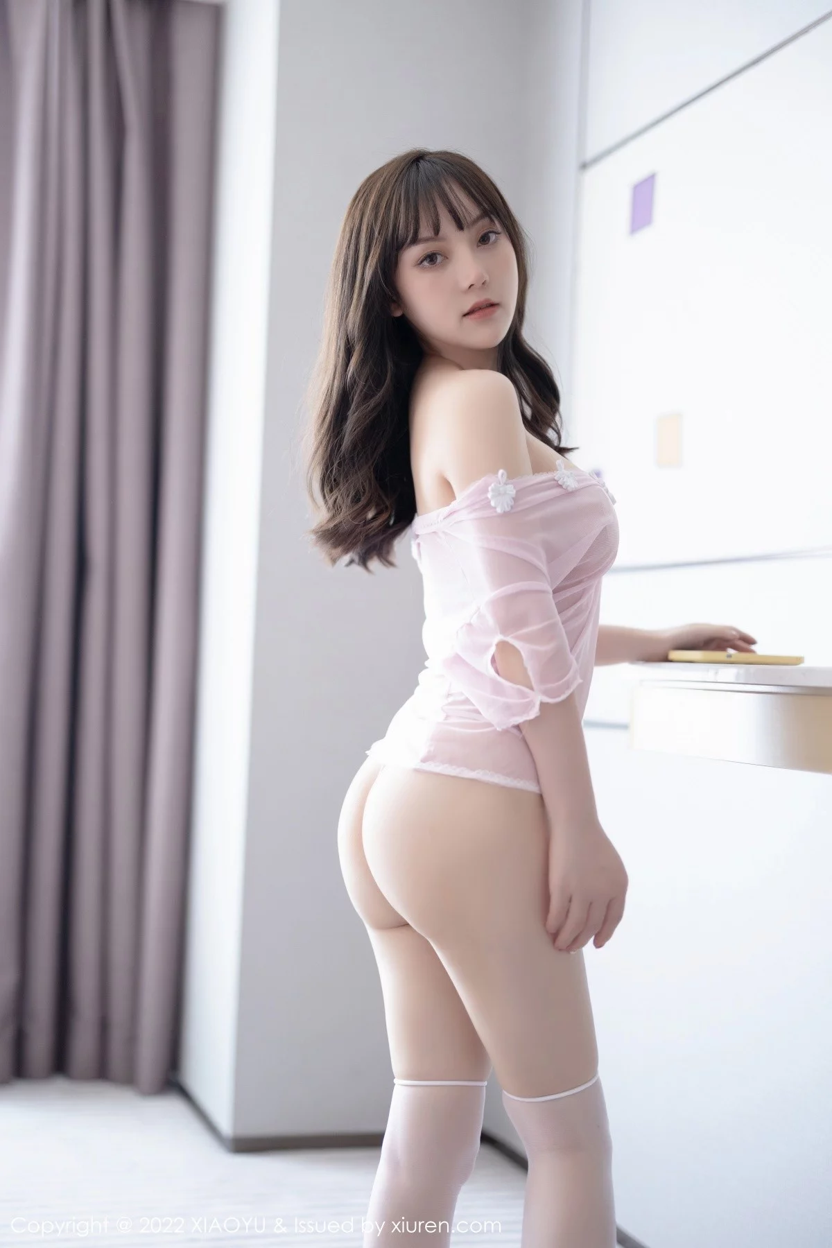 1677124