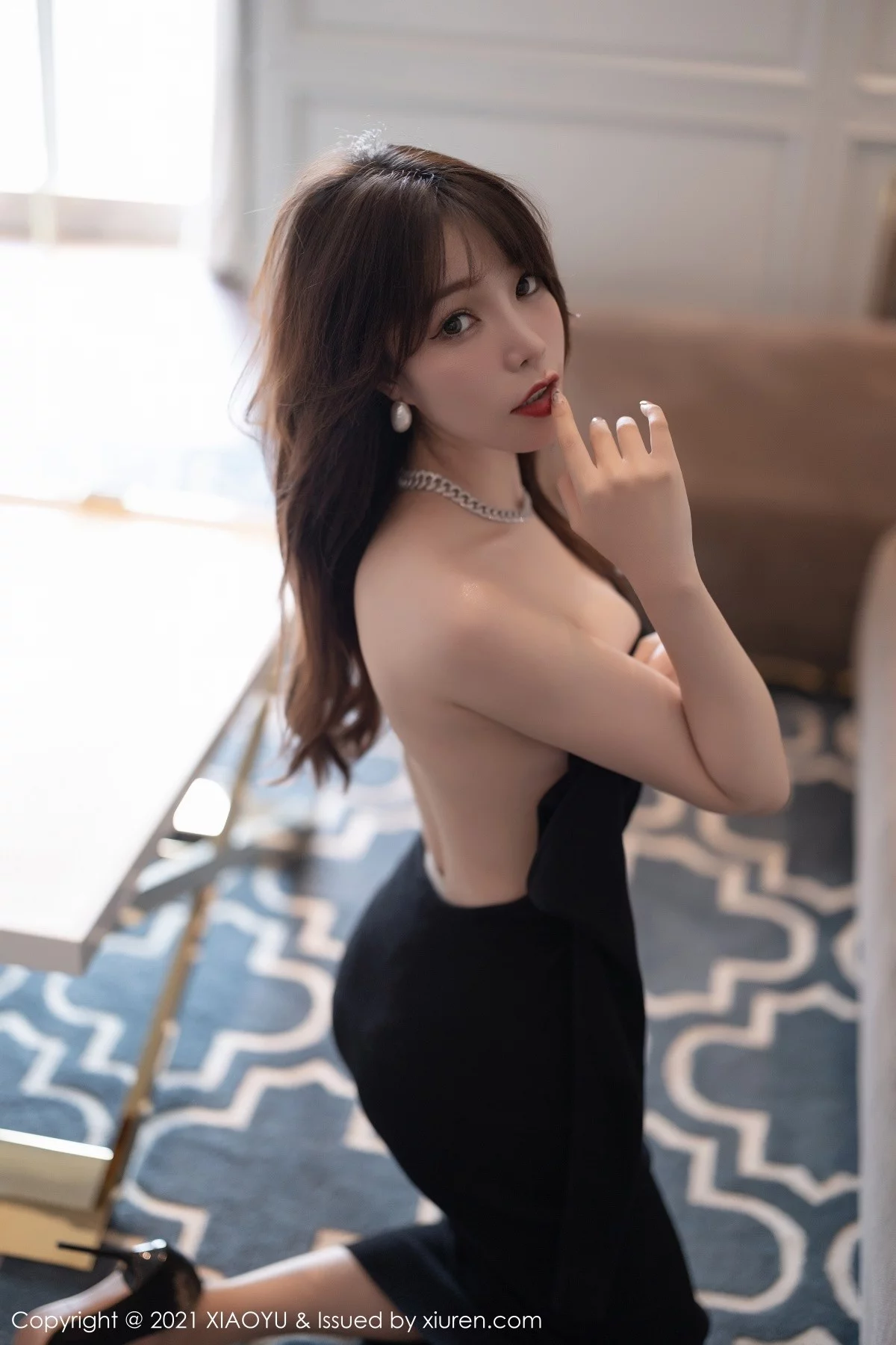 1710787
