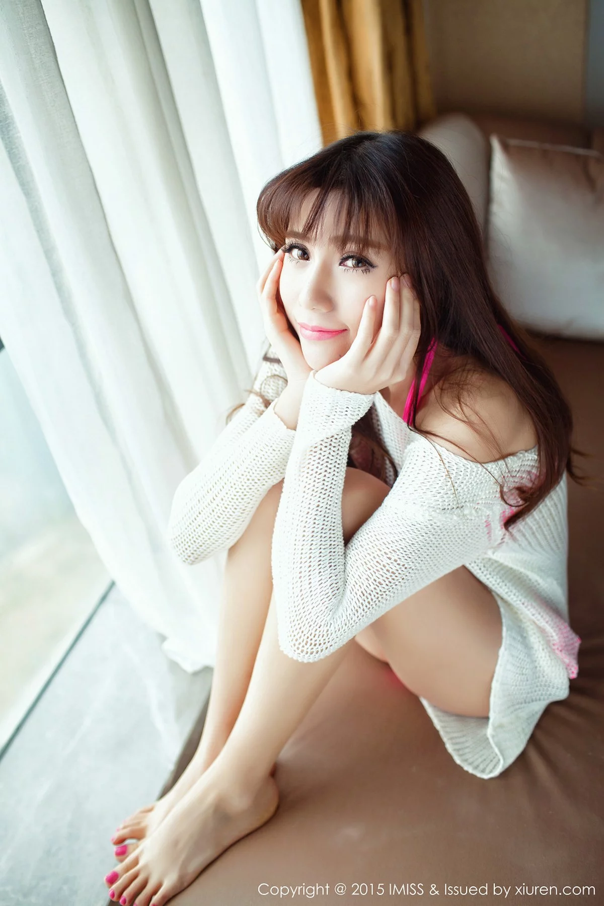 1905271