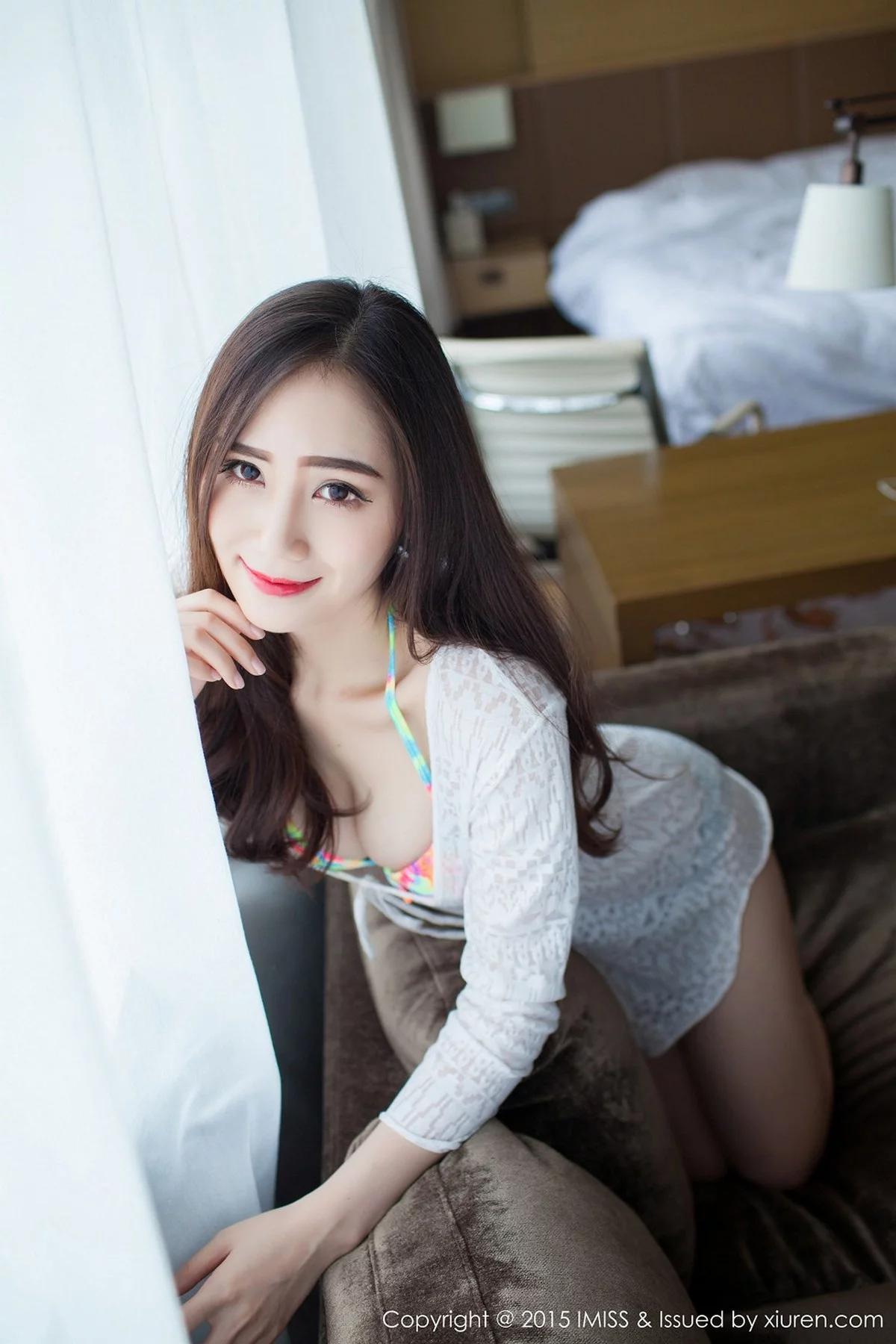 1905539