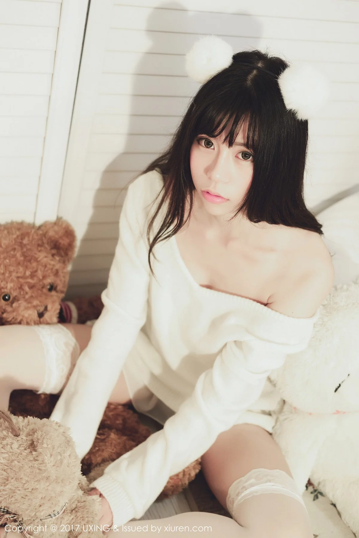 1805812
