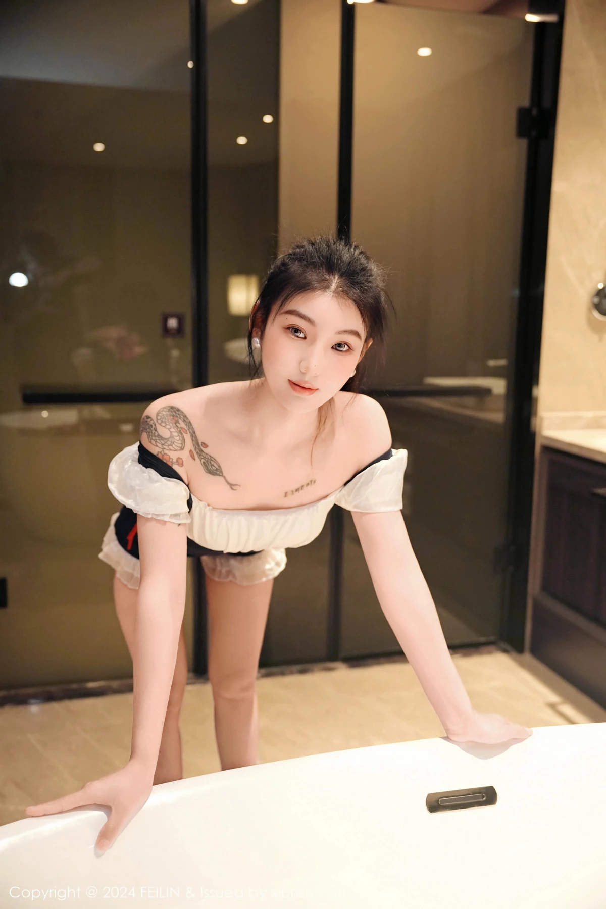1814619