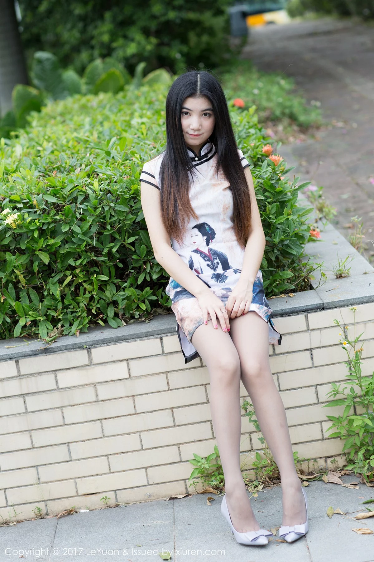 1830700